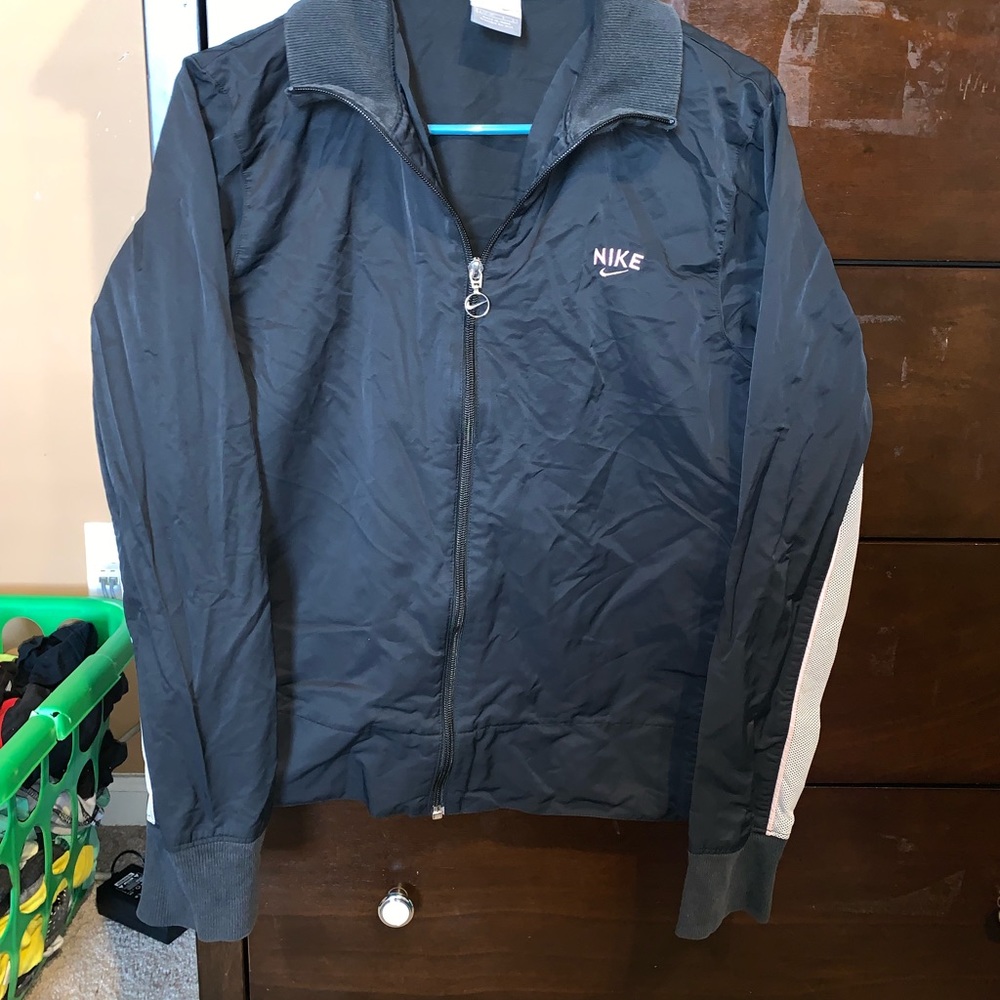 Nike windbreaker